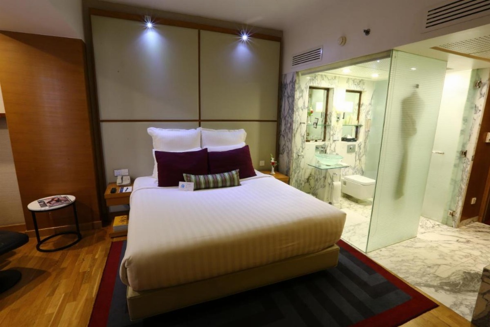 Room image 3